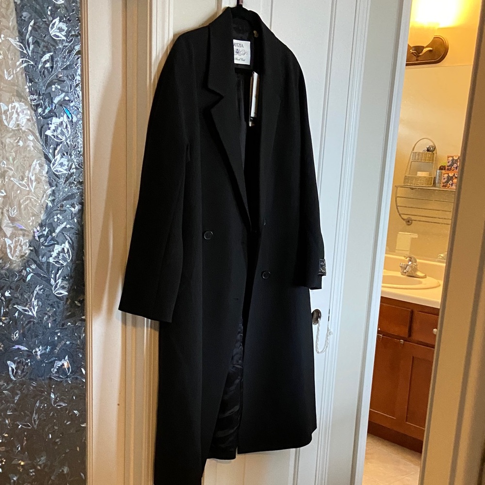 Aritzia Slouch Coat Re(ssential)